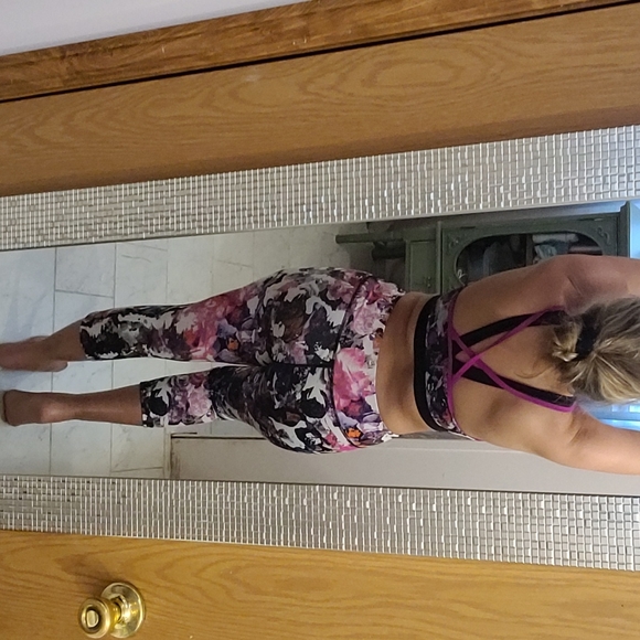 Workout set two pcs - Picture 3 of 4